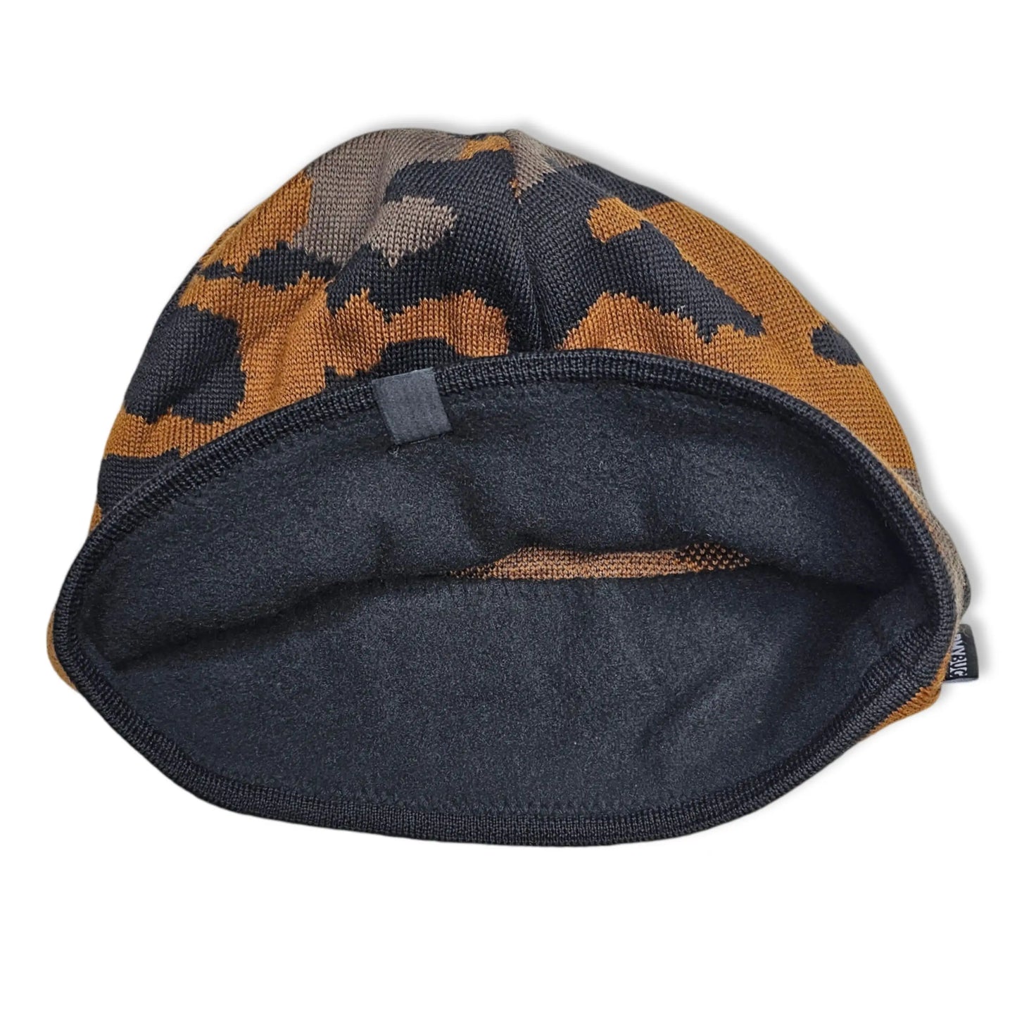 Reini Rossmann Beanie mit schwarzem Fleece für warme Ohren