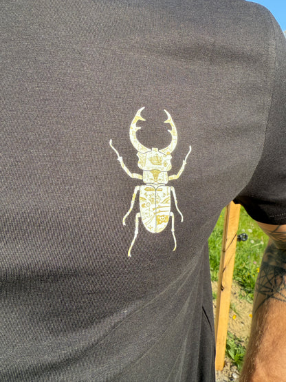 Crew Käfer auf der Vorderseite des Shirts