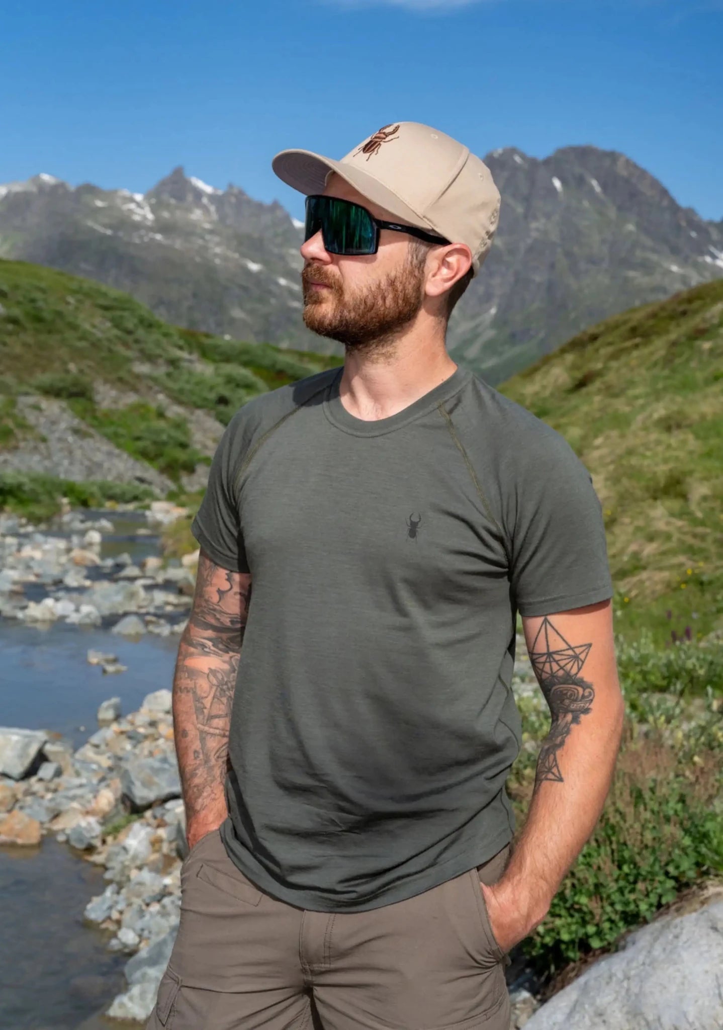 Merino Bundle in Grün - superfine 100% Merinowolle - Herren - ArmyBug